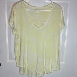 American Eagle Outfitters Soft Yellow V-Neck Tee